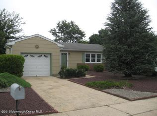 13 Gower Rd, Toms River, NJ 08757