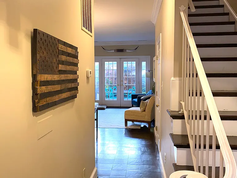 522 Tobacco Quay — Photo 13
