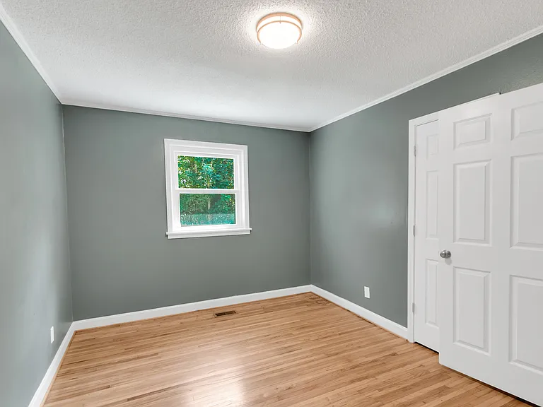 134 Hamilton St — Photo 7