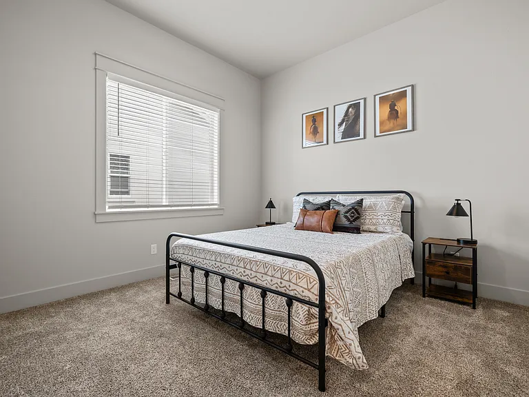 1293 W Capstone Dr — Photo 56