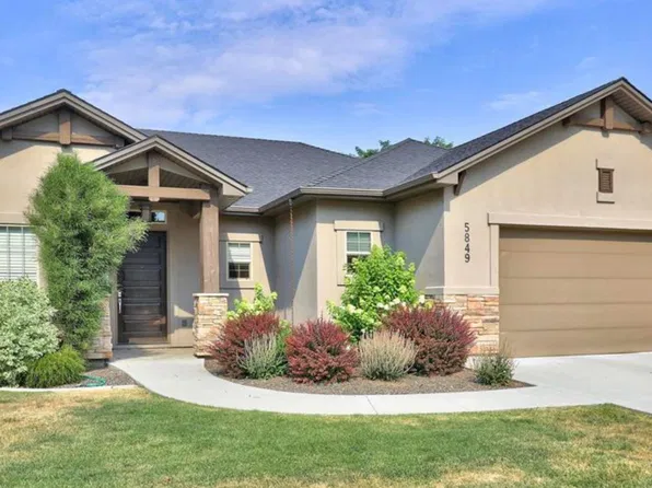 5849 N Saguaro Hills Pl, Meridian, ID 83646