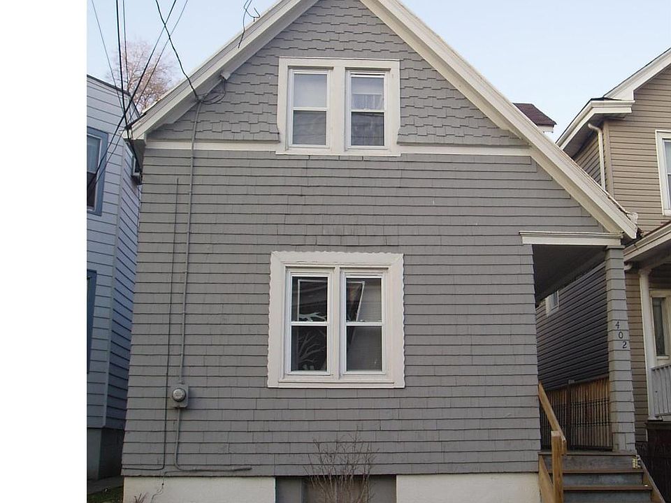 1st image of 402 Tillotson St #House