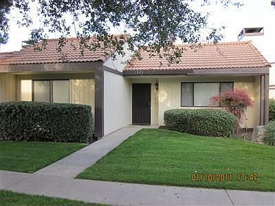 1st image of 1923 W Santa Ana Ave