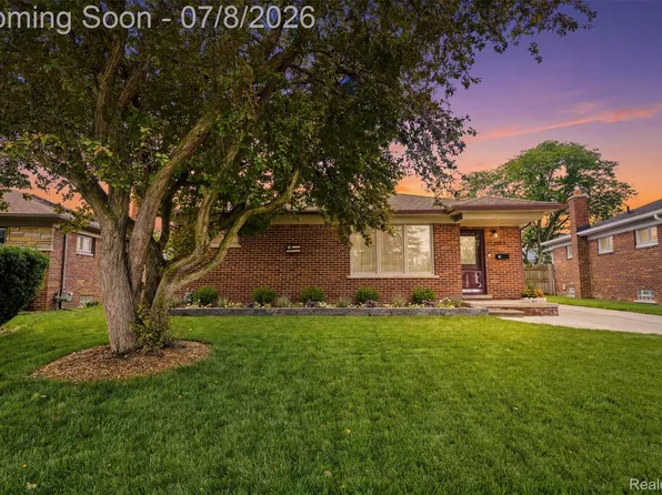 29971 Leona St, Garden City, MI 48135