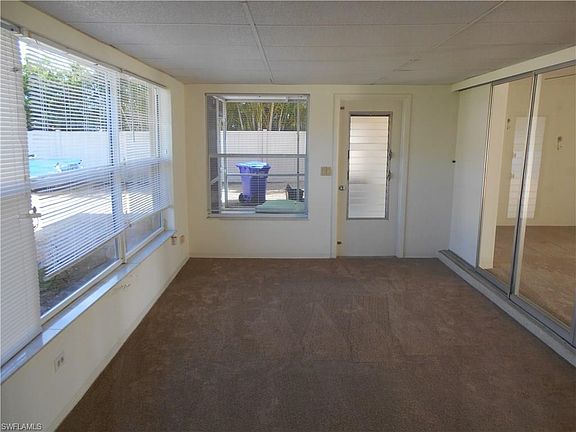 5th image of 375 4th Ave N