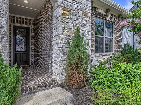 3rd image of 3253 Switchgrass Dr