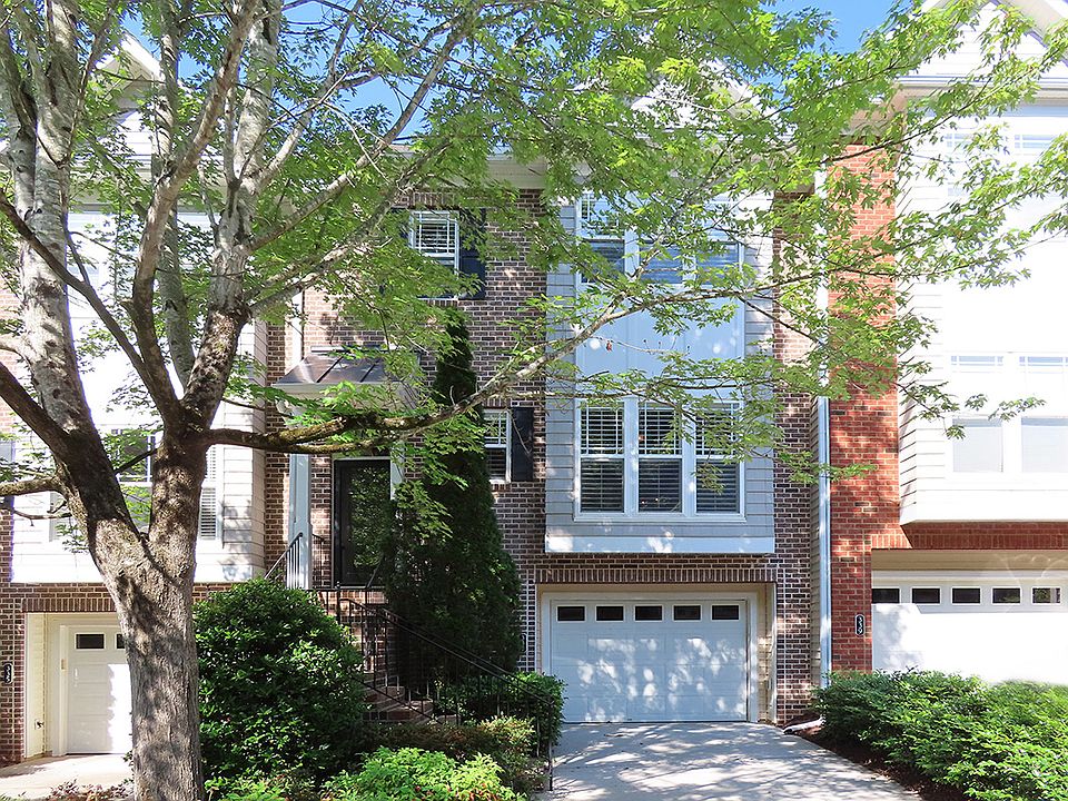 1st image of 337 Rose Walk Ln