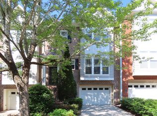 337 Rose Walk Ln, Carrboro, NC 27510