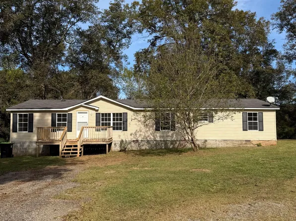 526 Lawrence Rd, Molena, GA 30258