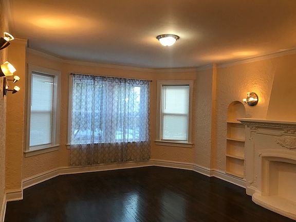 4th image of 5306 W Drummond Pl #1