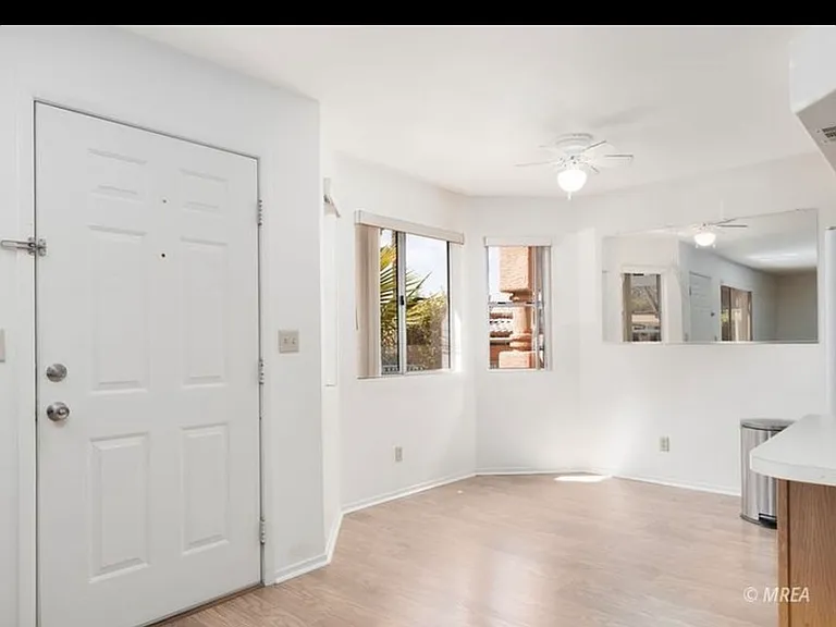 931 Mesquite Springs Dr #101 — Photo 2
