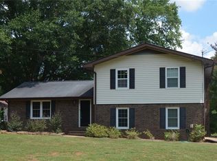 400 Arthur Rd, Canton, GA 30115