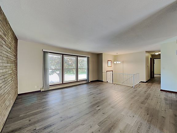 5th image of 1565 Christensen Ave