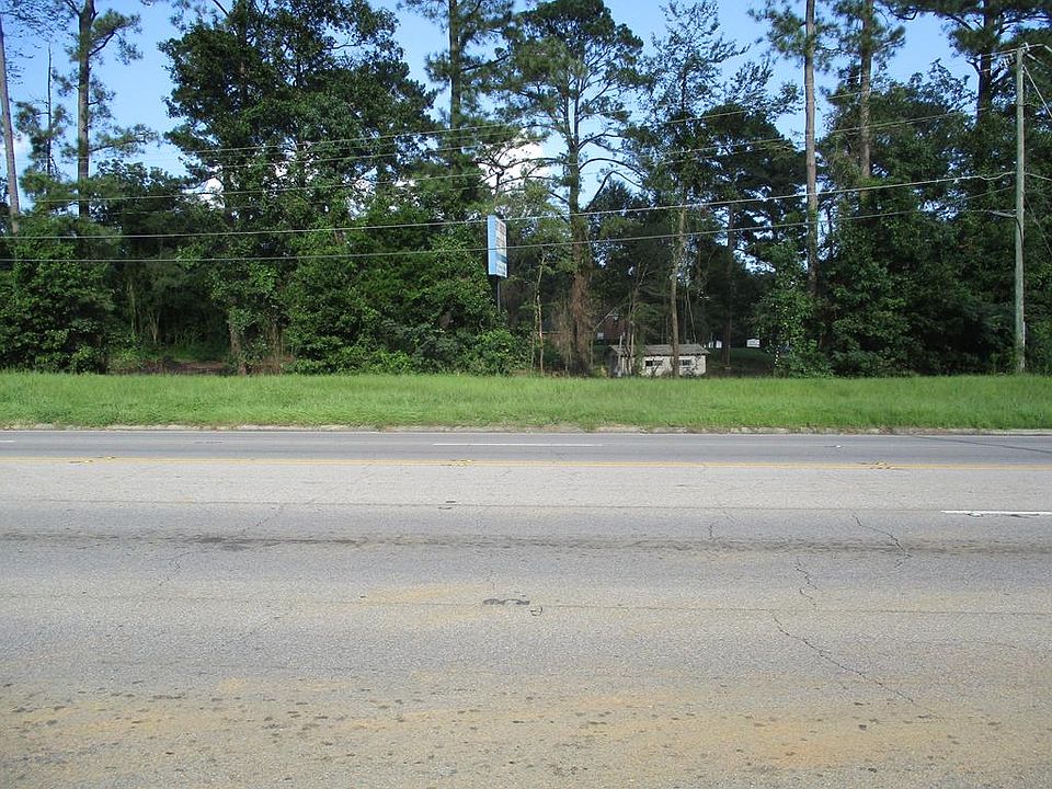 1st image of 1535 Parker Dr