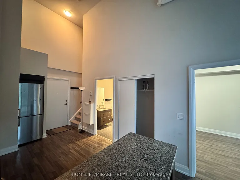 555 Wilson Ave #103 — Photo 16