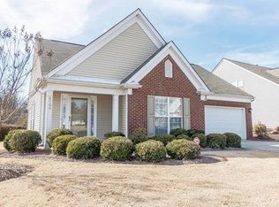 8700 Heron Glen Dr, Charlotte, NC 28269