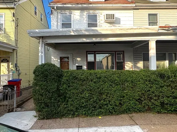 225 Dorrance St, Bristol, PA 19007