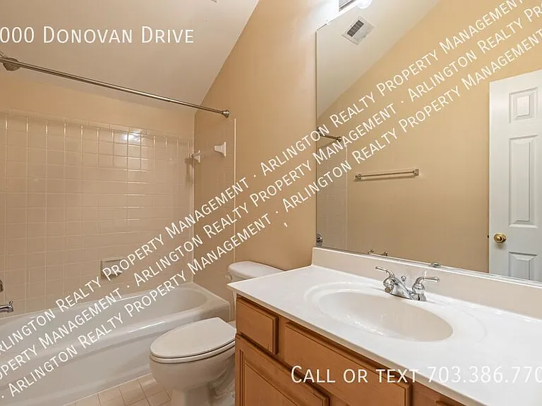 5000 Donovan Dr — Photo 25