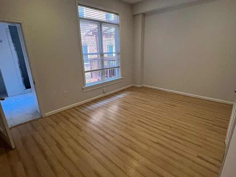1307 Euclid St NW #A — Photo 7