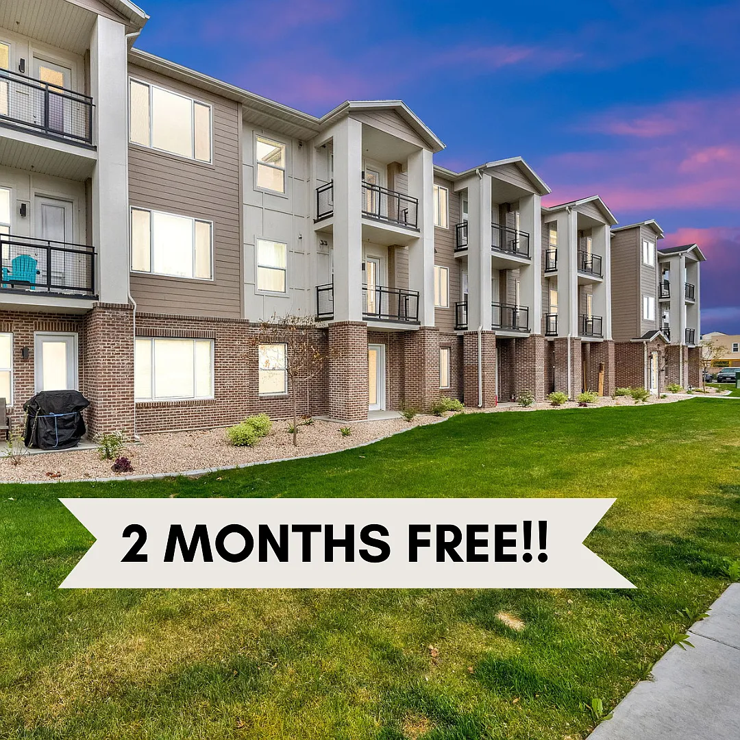 1 bed, 1.0 bath, 700 sqft, $1,045 — Photo 1