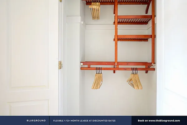 Rented by The Blueground | media 33