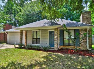 121 Riverbend Dr, Byram, MS 39272