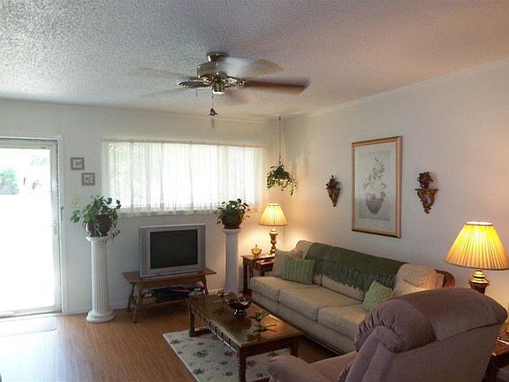 2nd image of 702 Lewis Dr