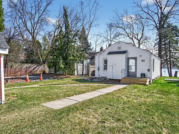 2nd image of 107 Studer Dr
