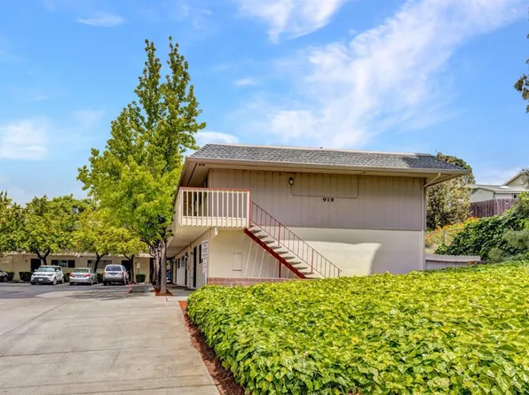 919 W L Street #9, Benicia, CA 94510