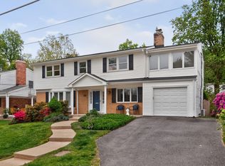 3600 Faircastle Dr, Chevy Chase, MD 20815