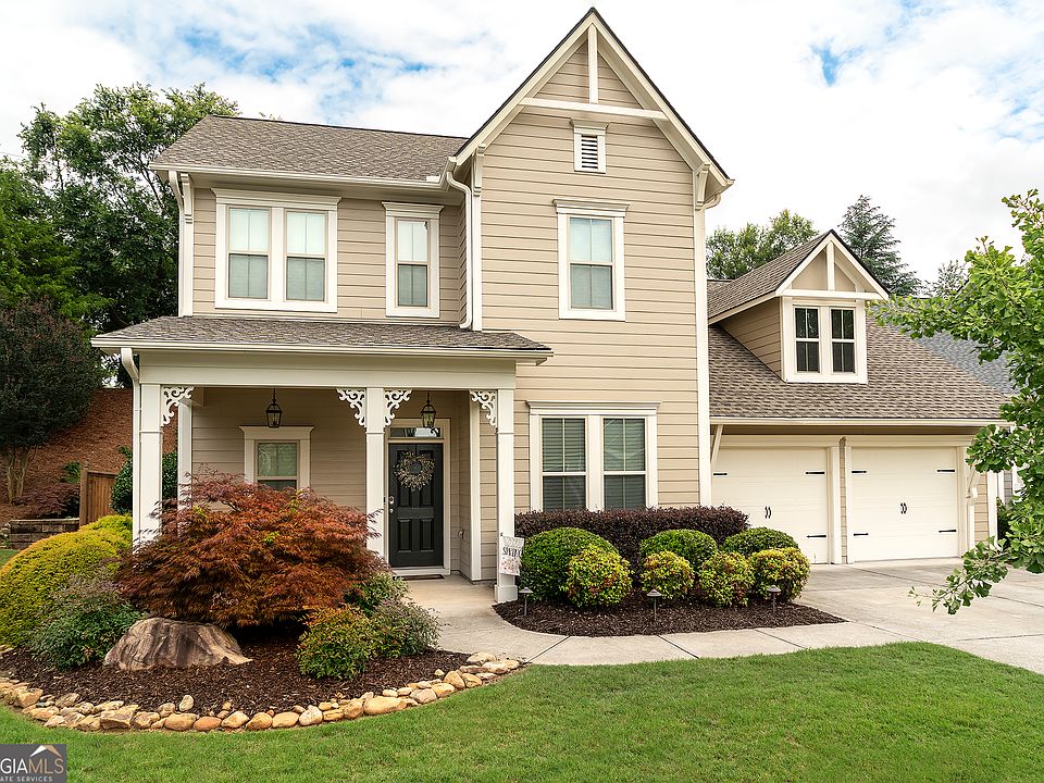 1st image of 215 Hickory Nut Ln