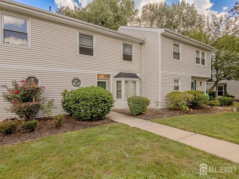 139 Baron Ln — Photo 2