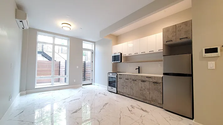 Rented by Compass | media 1