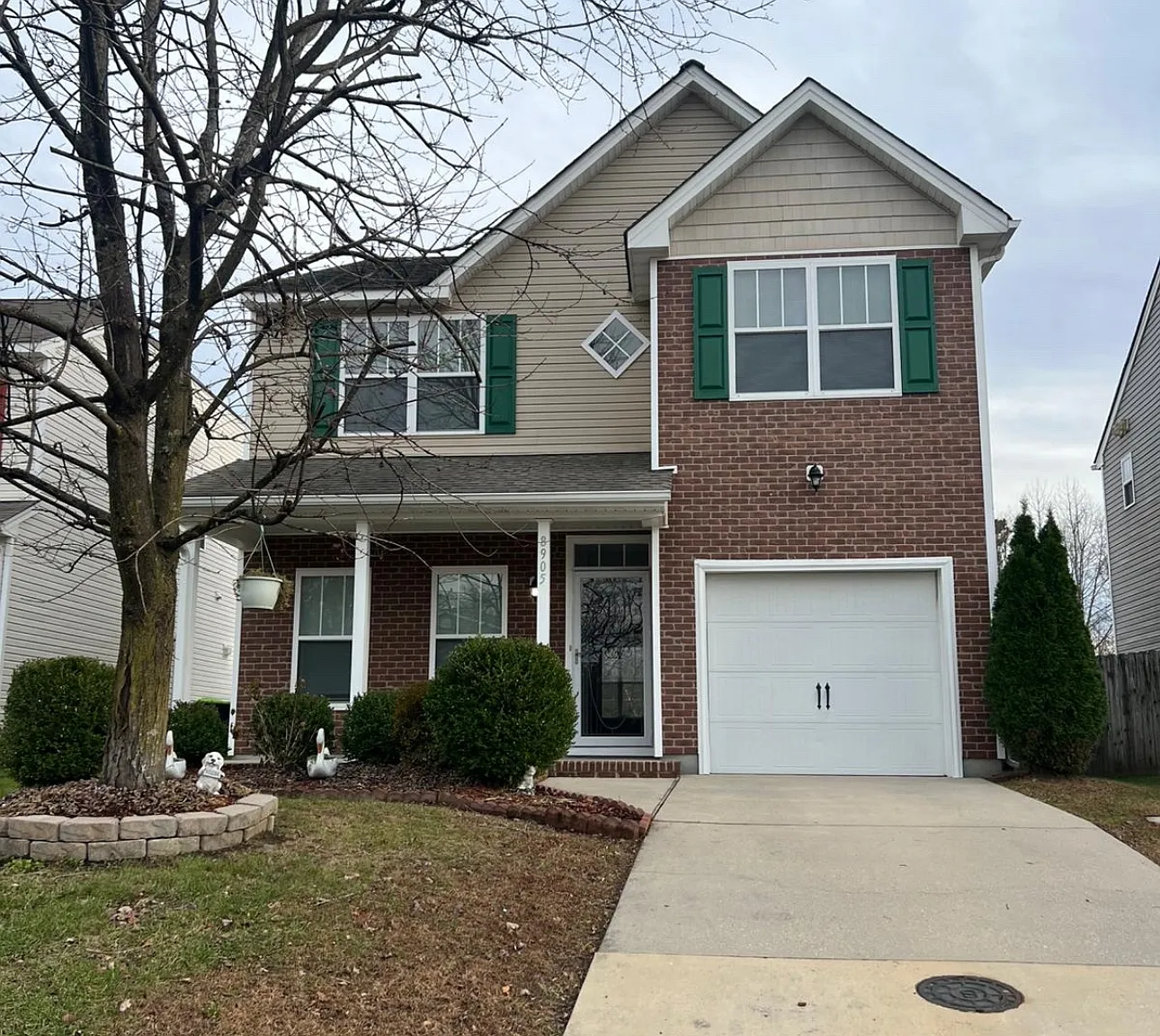 3 bed, 2.5 bath, 1759 sqft, $2,300 — Photo 1