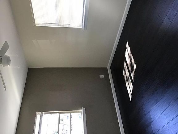 2nd image of 5203 Gaston Ave