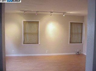 674 W Sunset Blvd, Hayward, CA