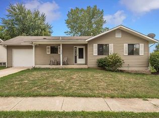 1326 Shallow Lake Dr, O'Fallon, MO 63366