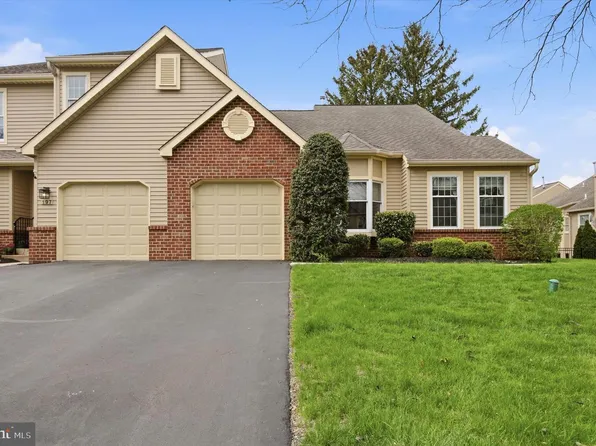 199 Pine Crest Ln, Lansdale, PA 19446