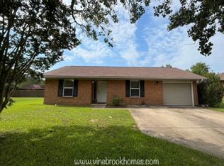106 Jardin Ct, Raeford, NC 28376