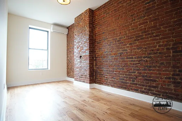 Rented by Lofts and Flats LLC | media 15