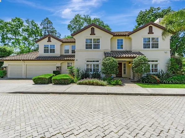 135 Cara Ct, Walnut Creek, CA 94596