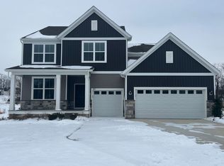 3827 Jacobs Ln, Green, OH 44685