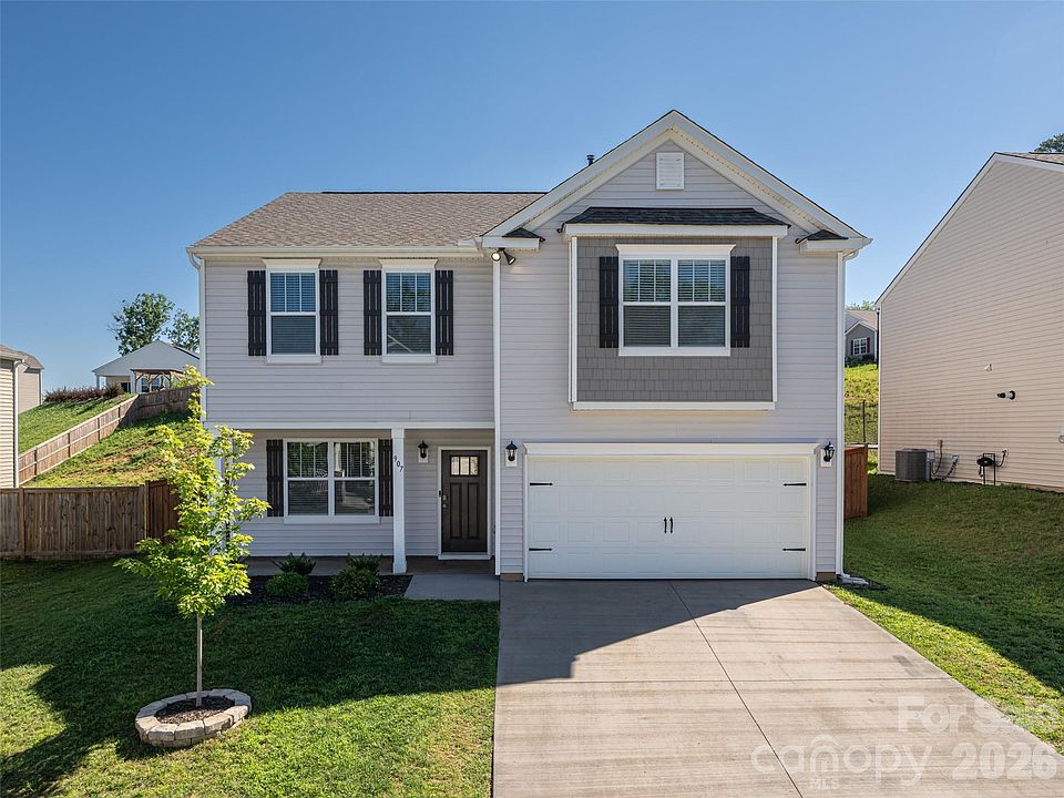 1st image of 907 Newport Ct
