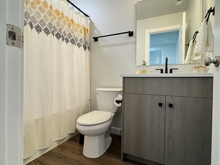 2156 W Arya St — Photo 11