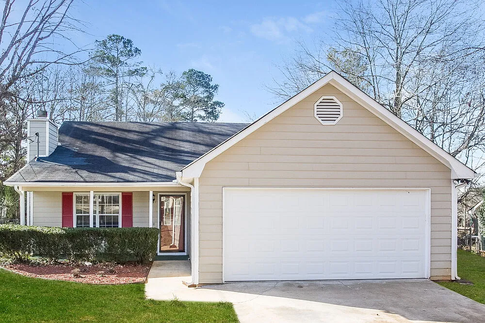 3 bed, 2.0 bath, 1414 sqft, $1,785 — Photo 1