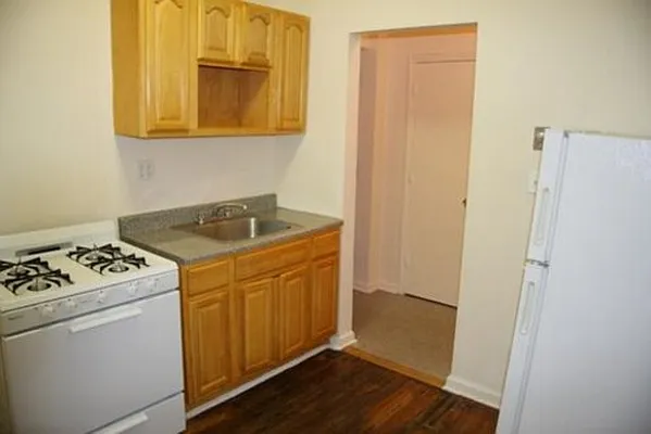 Rented by Lang Realty LLC | media 12