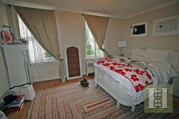Rented by Halstead Real Estate | media 7