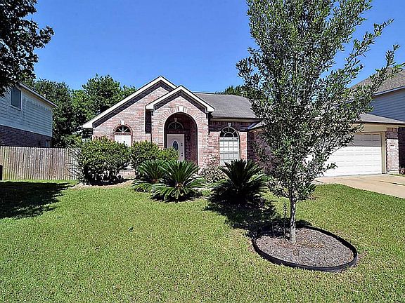 2nd image of 12219 Heritage Grove Dr
