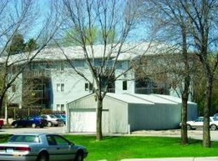 229 S 5th St UNIT 11, Ames, IA 50010