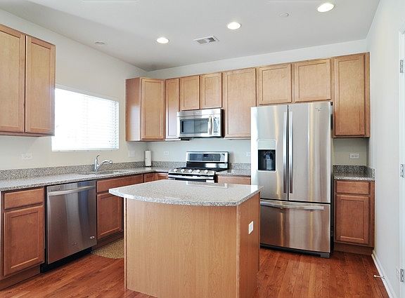 4th image of 3259 Coral Ln #3-24